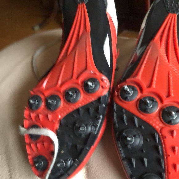 Nike track and field shoes - Picture 2 of 4